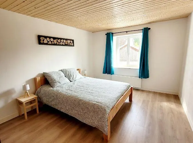 Des Rondins Dom wakacyjny Aumontzey